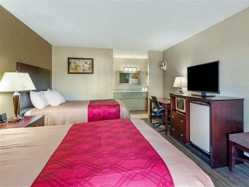 Econo Lodge Lynchburg Zewnętrze zdjęcie