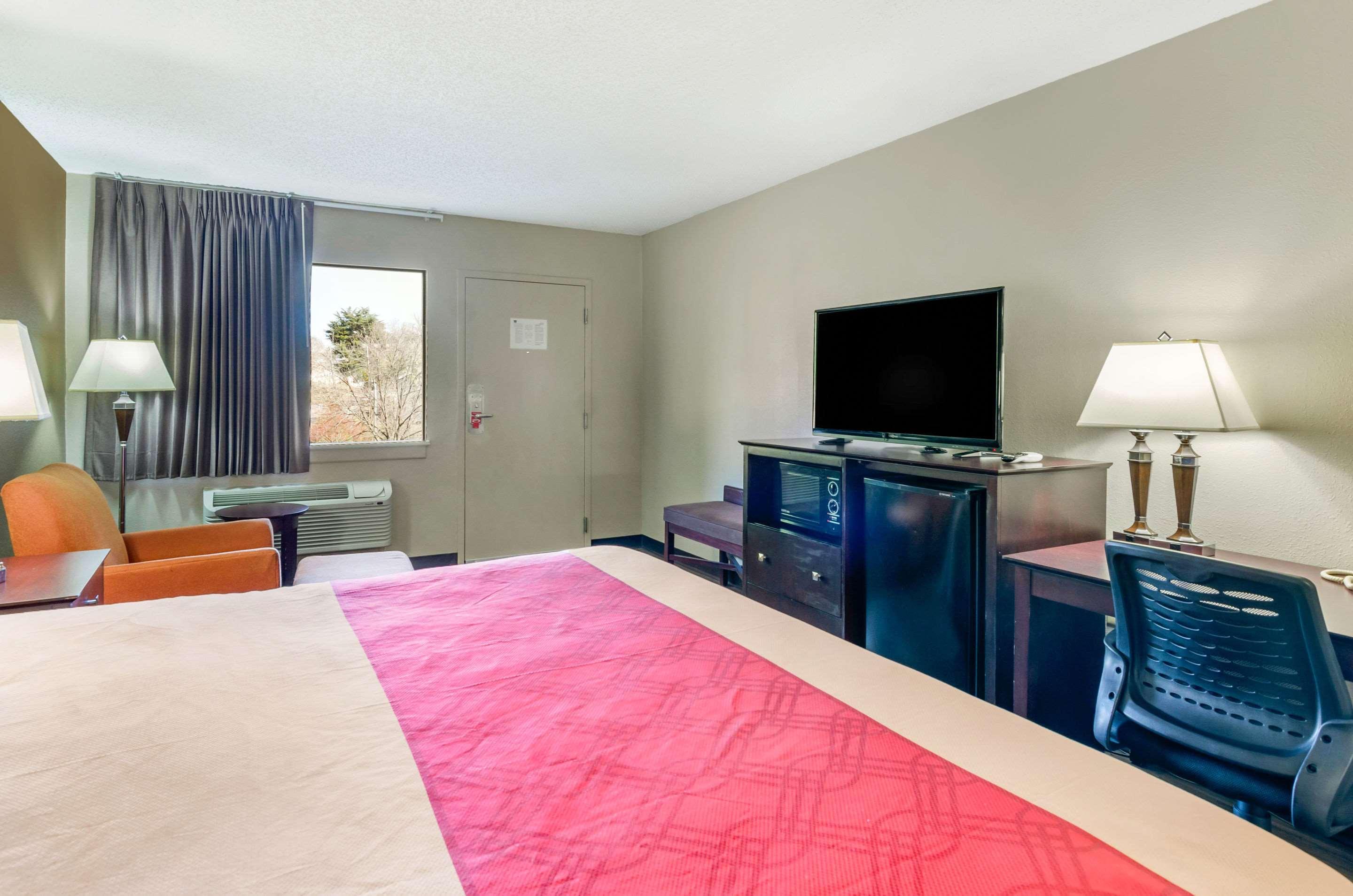 Econo Lodge Lynchburg Zewnętrze zdjęcie