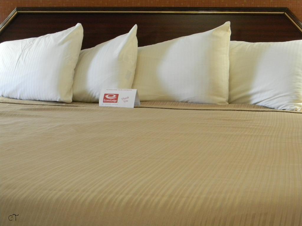 Econo Lodge Lynchburg Zewnętrze zdjęcie