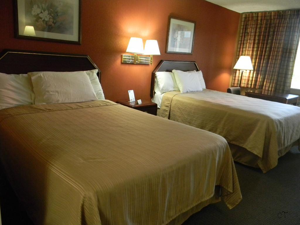 Econo Lodge Lynchburg Zewnętrze zdjęcie