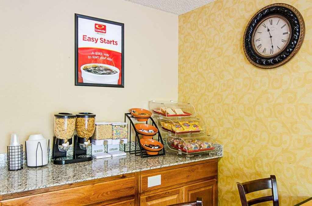 Econo Lodge Lynchburg Restauracja zdjęcie
