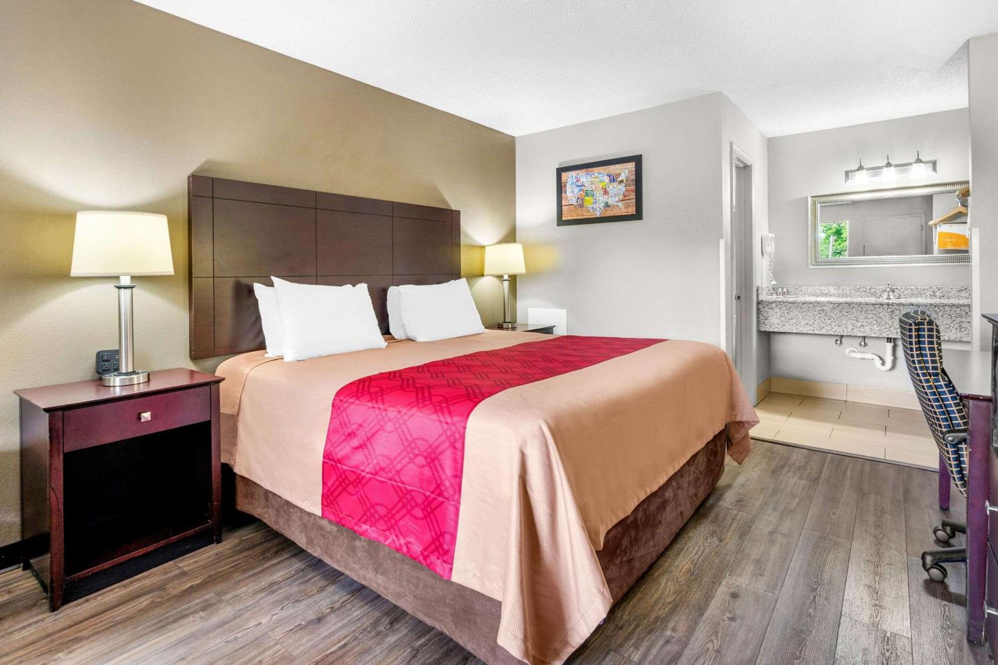 Econo Lodge Lynchburg Zewnętrze zdjęcie