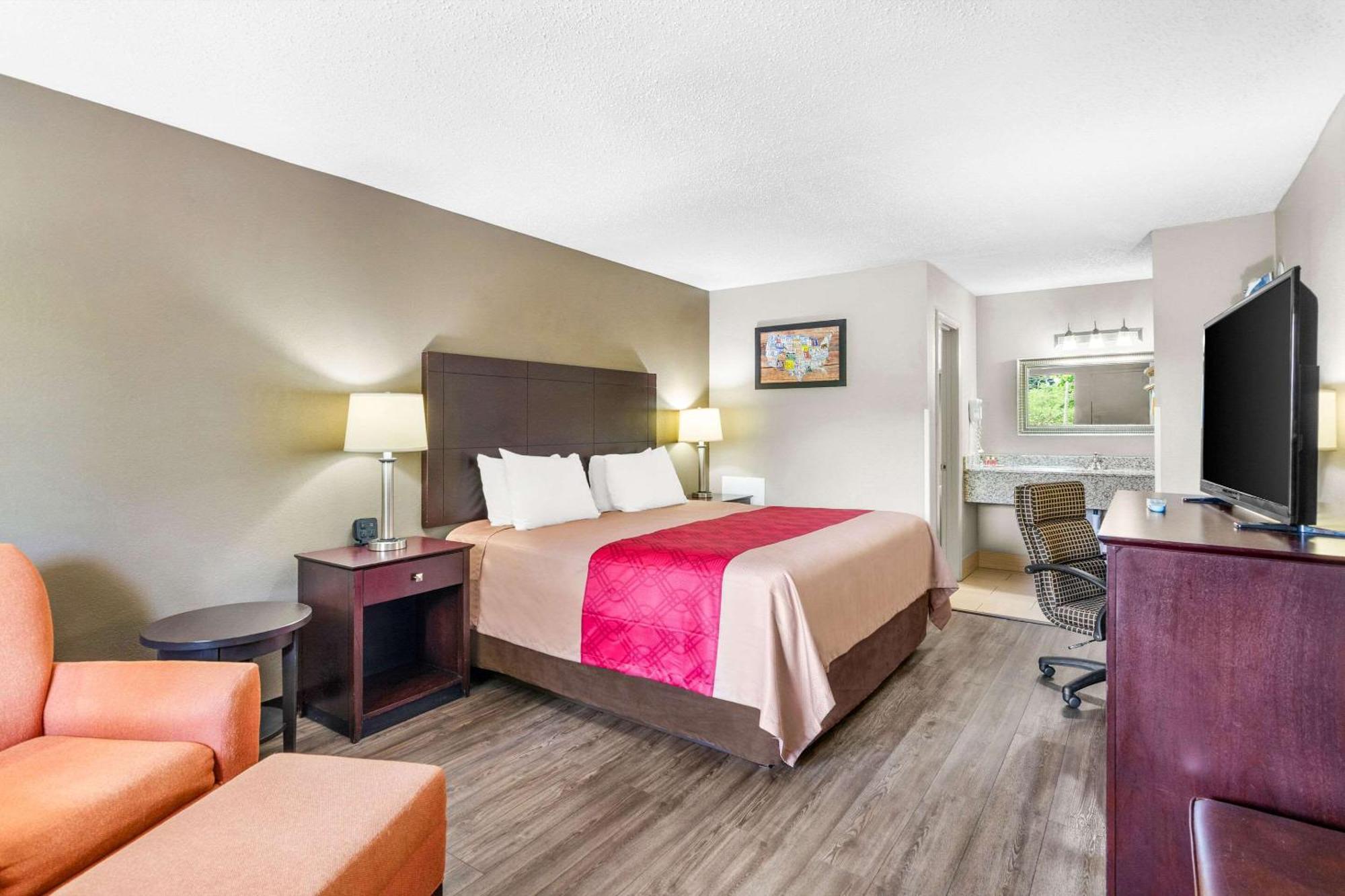 Econo Lodge Lynchburg Zewnętrze zdjęcie