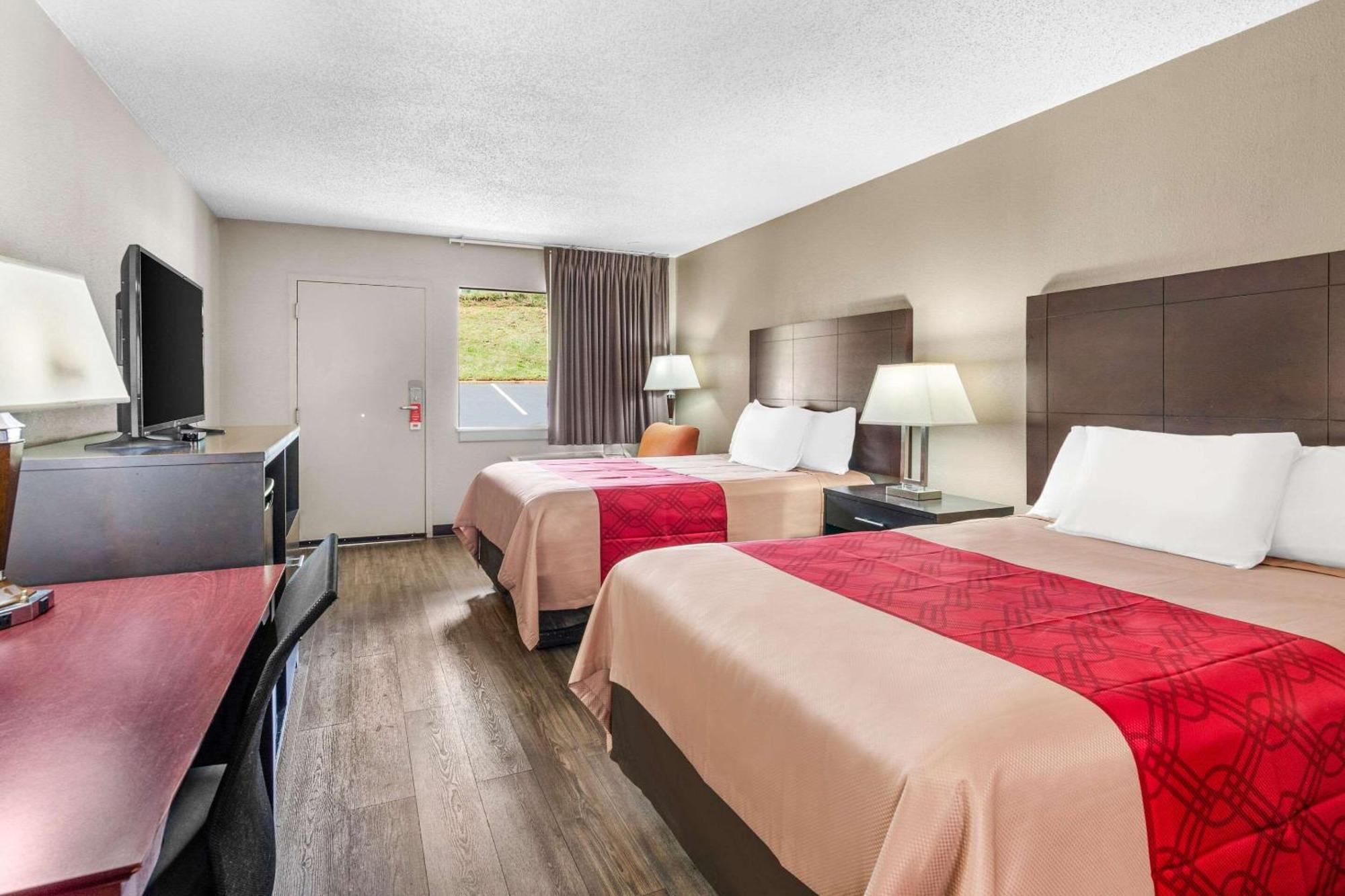 Econo Lodge Lynchburg Zewnętrze zdjęcie
