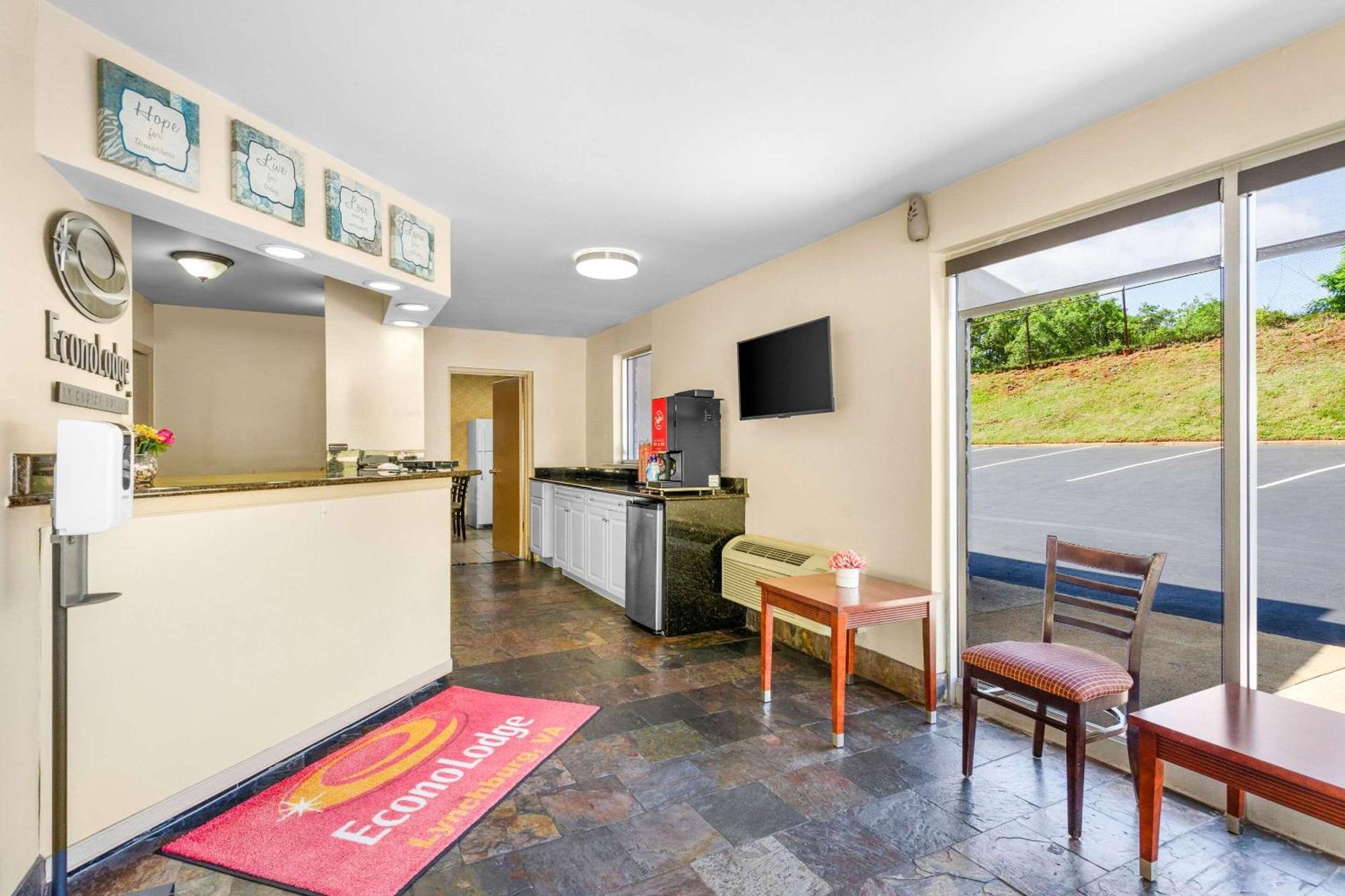 Econo Lodge Lynchburg Zewnętrze zdjęcie